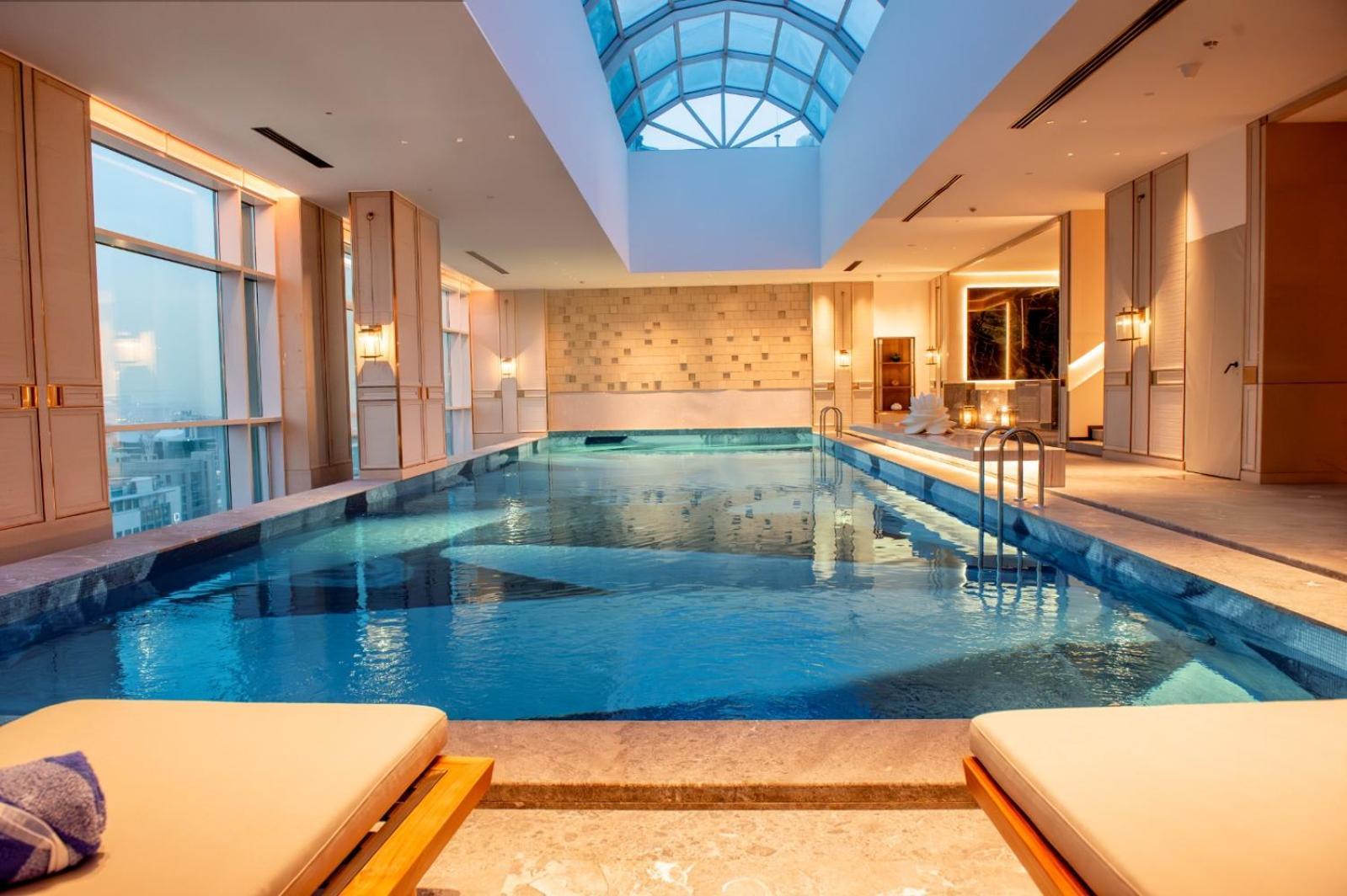 Narcissus The Royal Hotel ริยาดห์ ภายนอก รูปภาพ The pool at the spa