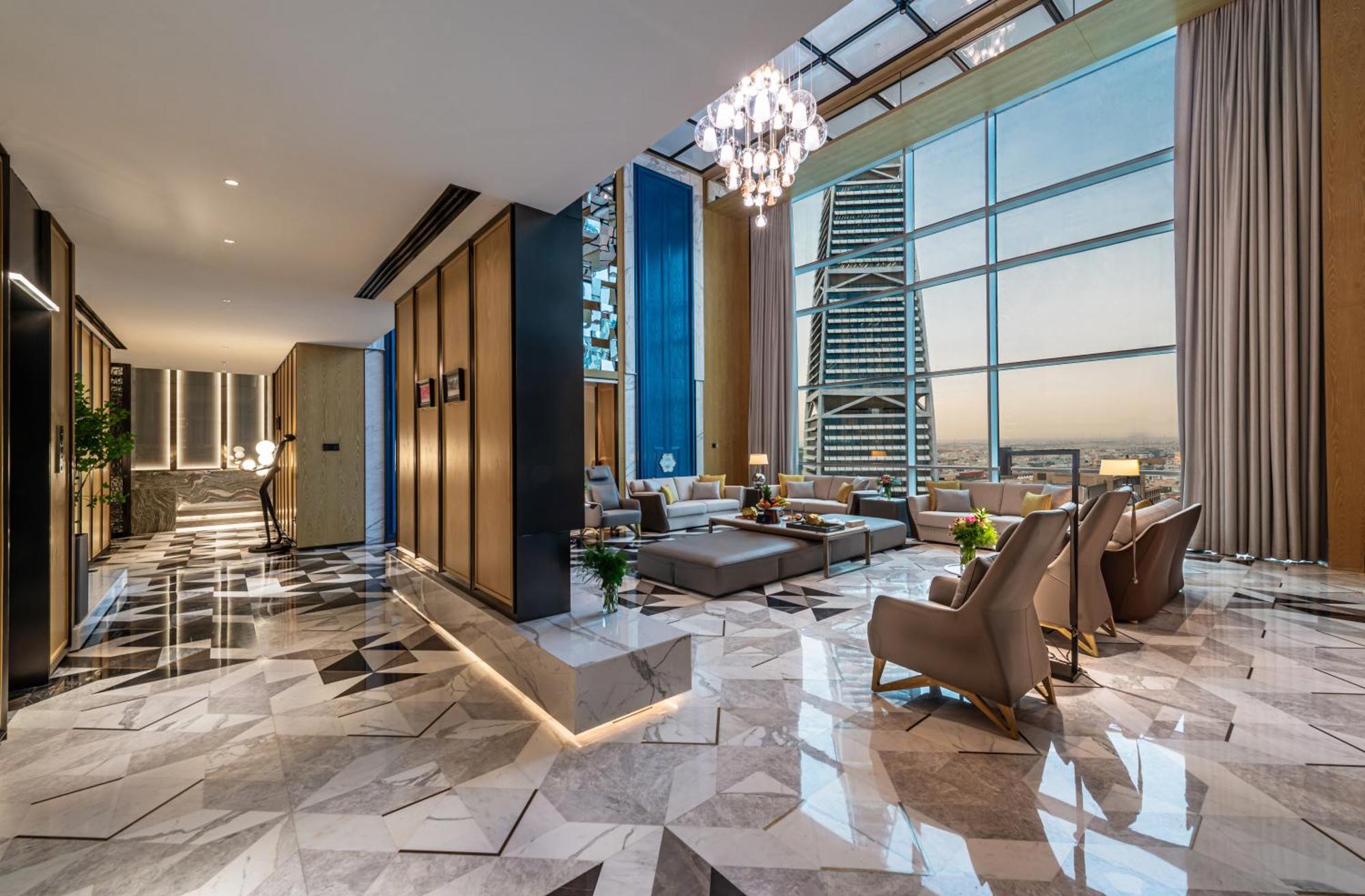 Narcissus The Royal Hotel ริยาดห์ ภายนอก รูปภาพ The Sky Lounge