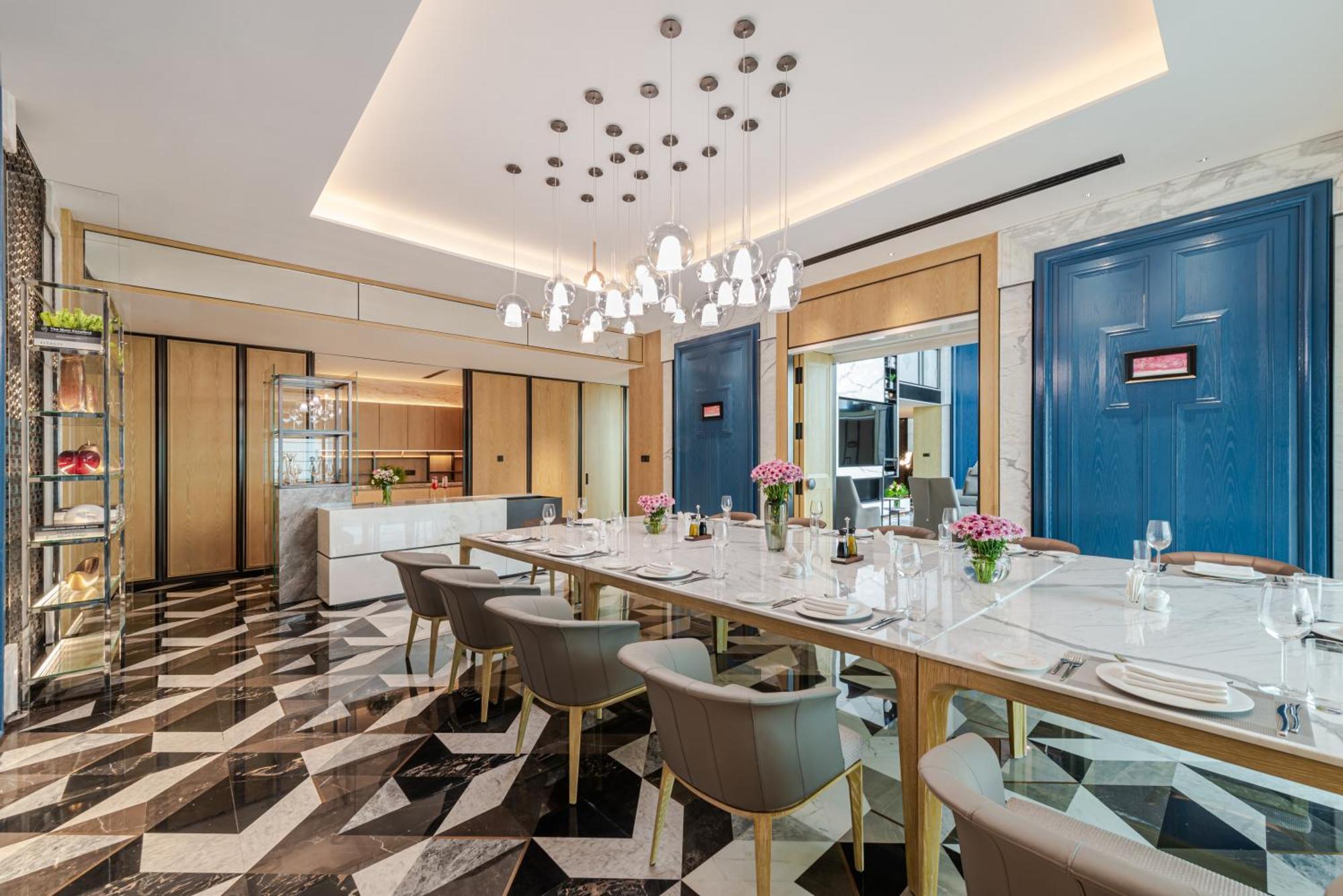 Narcissus The Royal Hotel ริยาดห์ ภายนอก รูปภาพ The Club at Hong Kong International Airport