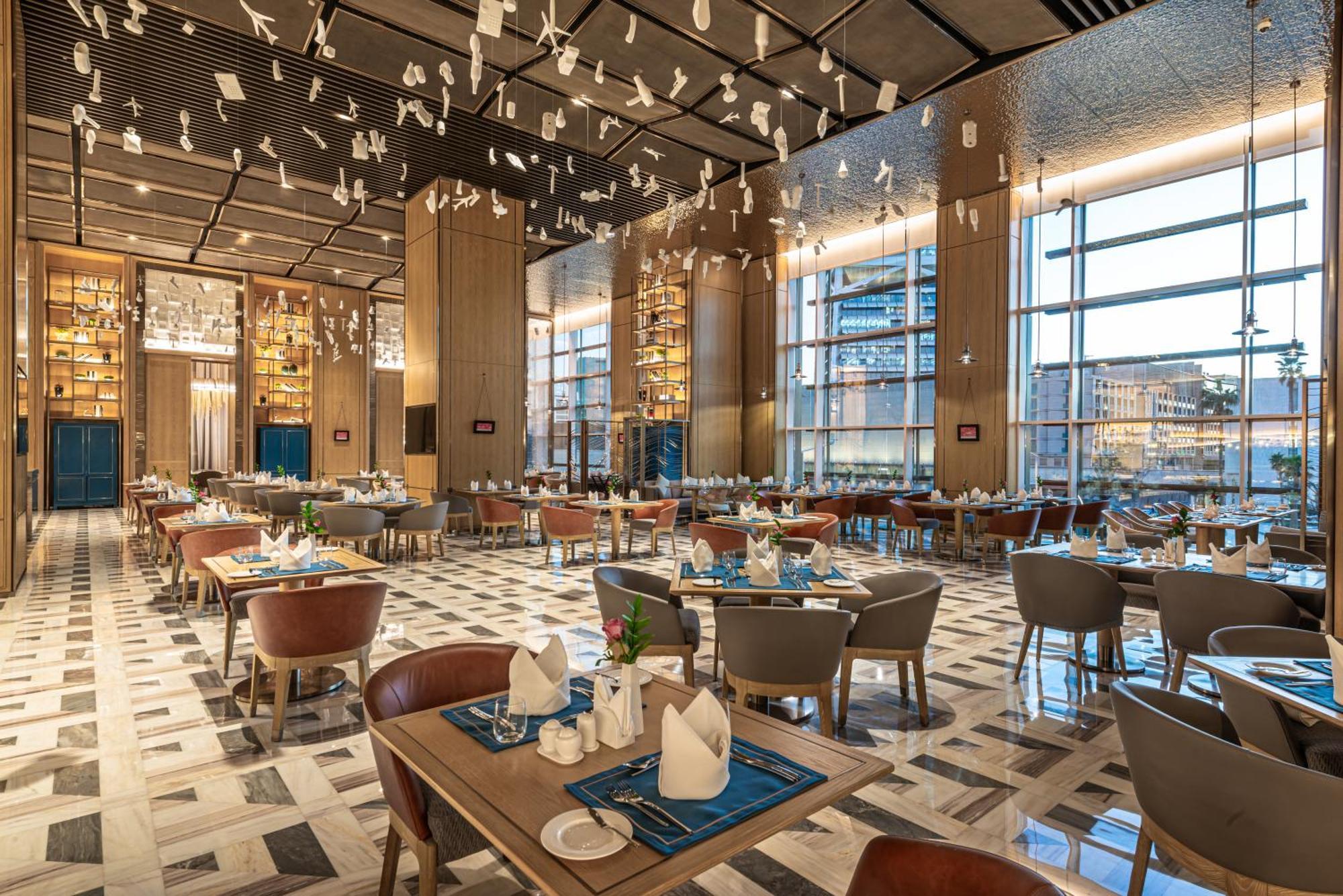 Narcissus The Royal Hotel ริยาดห์ ภายนอก รูปภาพ The restaurant