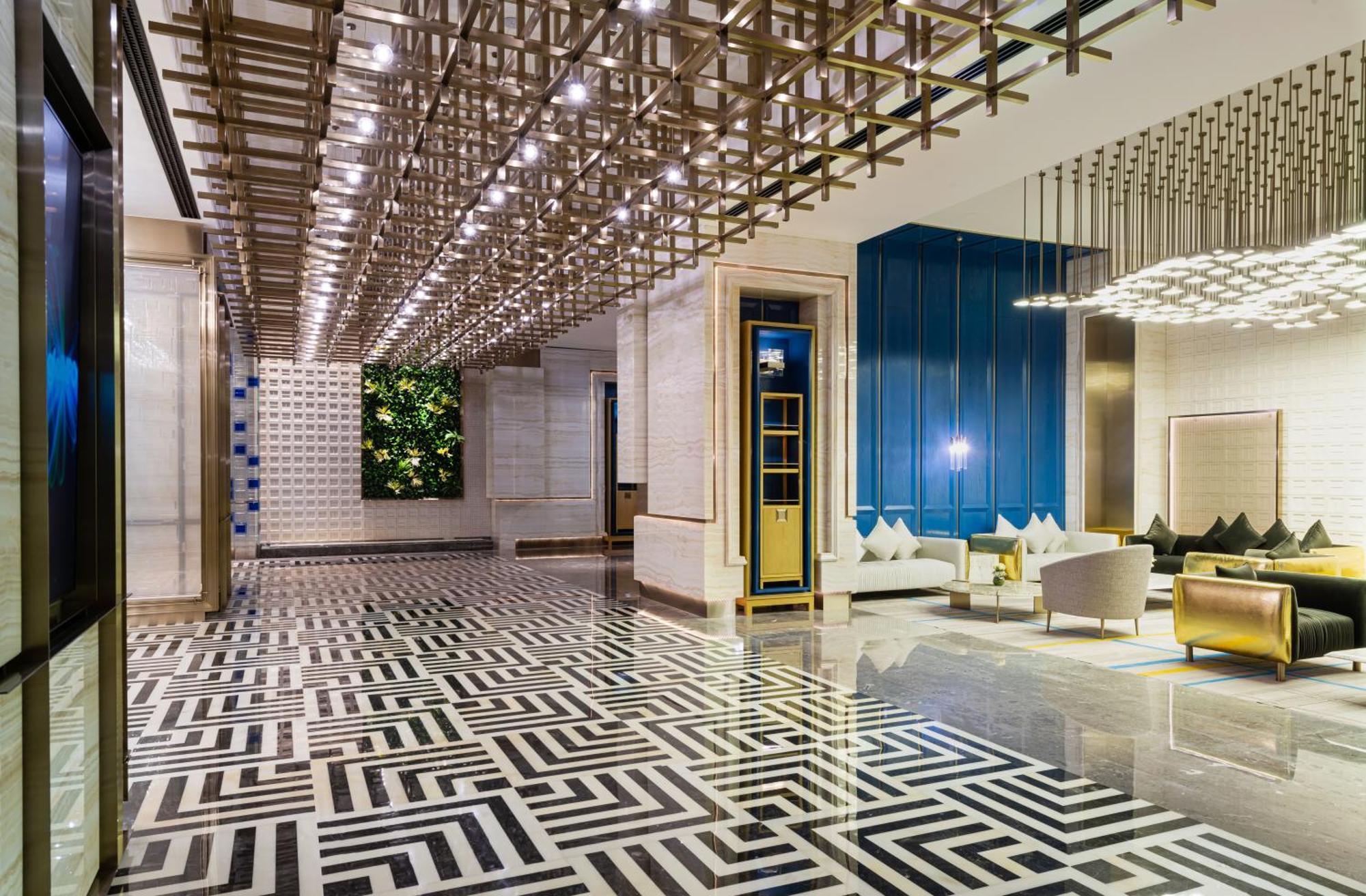 Narcissus The Royal Hotel ริยาดห์ ภายนอก รูปภาพ The lobby of the hotel