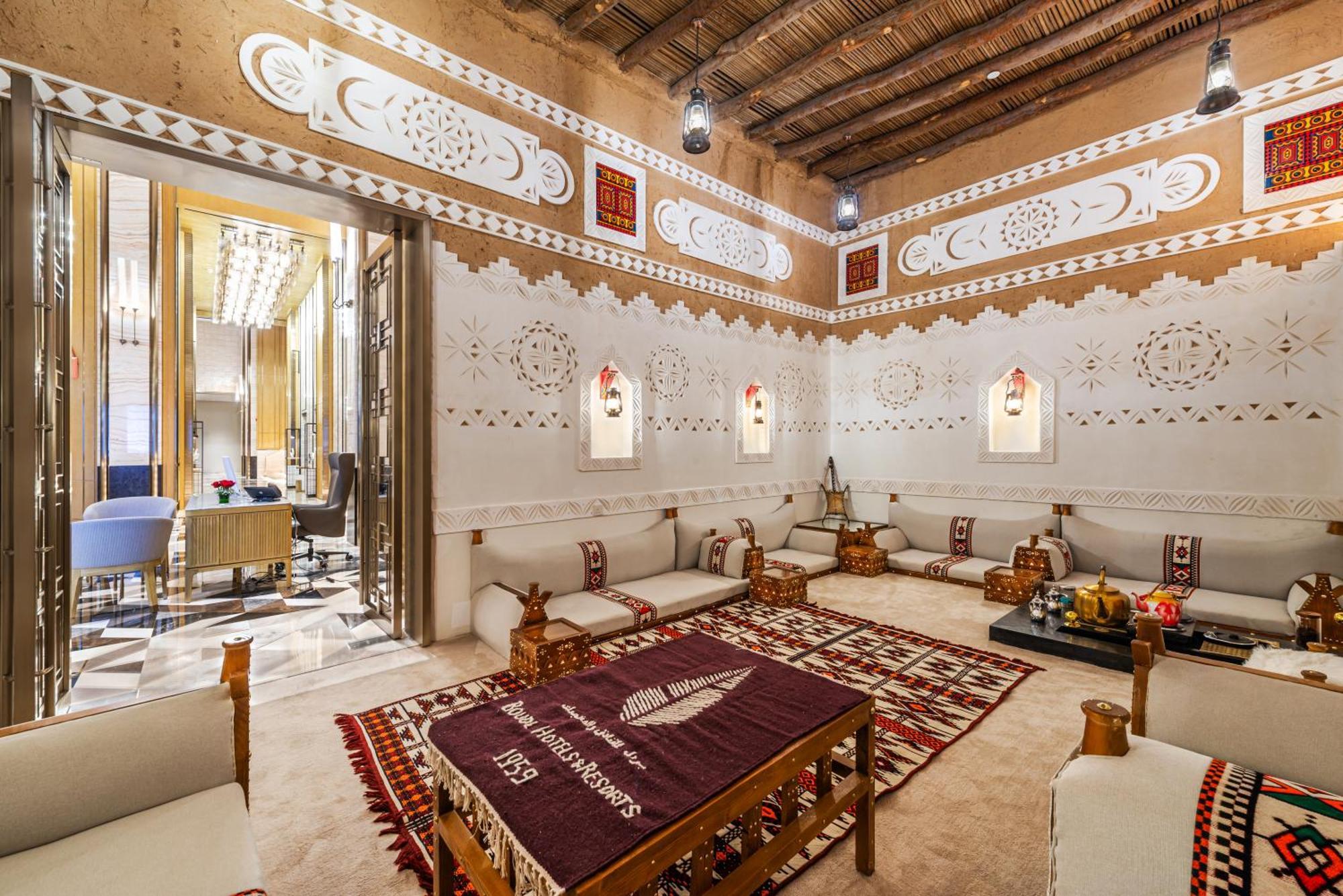 Narcissus The Royal Hotel ริยาดห์ ภายนอก รูปภาพ Majlis